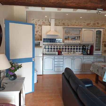Gîte Moulin de Ludièras Busserolles Esterno foto
